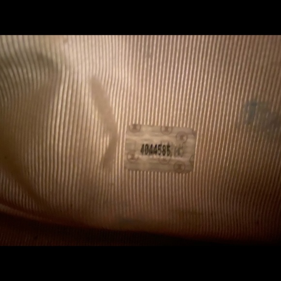 Vintage White Authentic Chanel Backpack - Picture 6 of 7